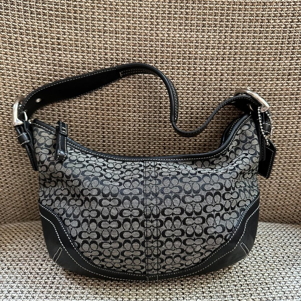 COACH Authentic & Vintage Black Signature Canvas Hobo